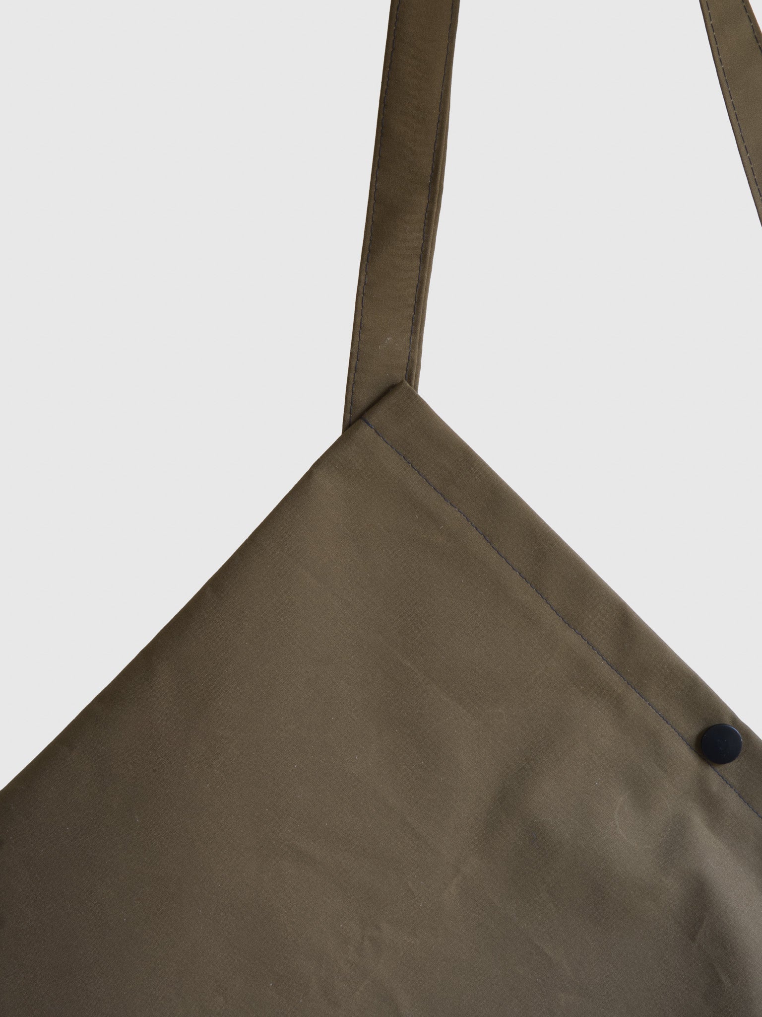 Sling Tote